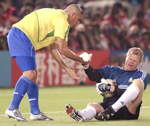 2002年世界杯决赛巴西对德国
